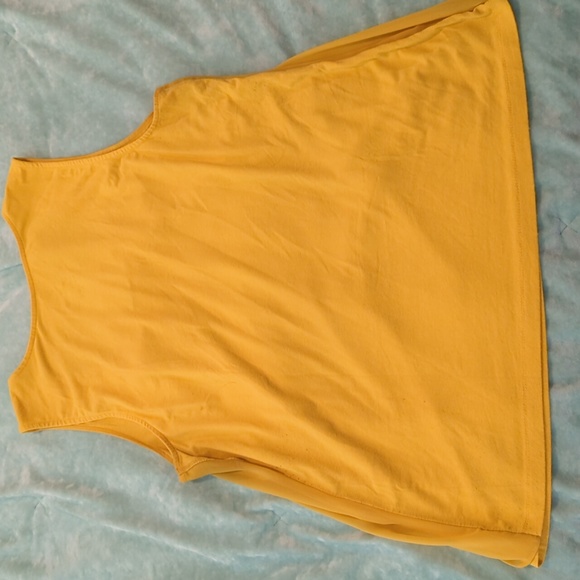 Tank - Picture 4 of 4